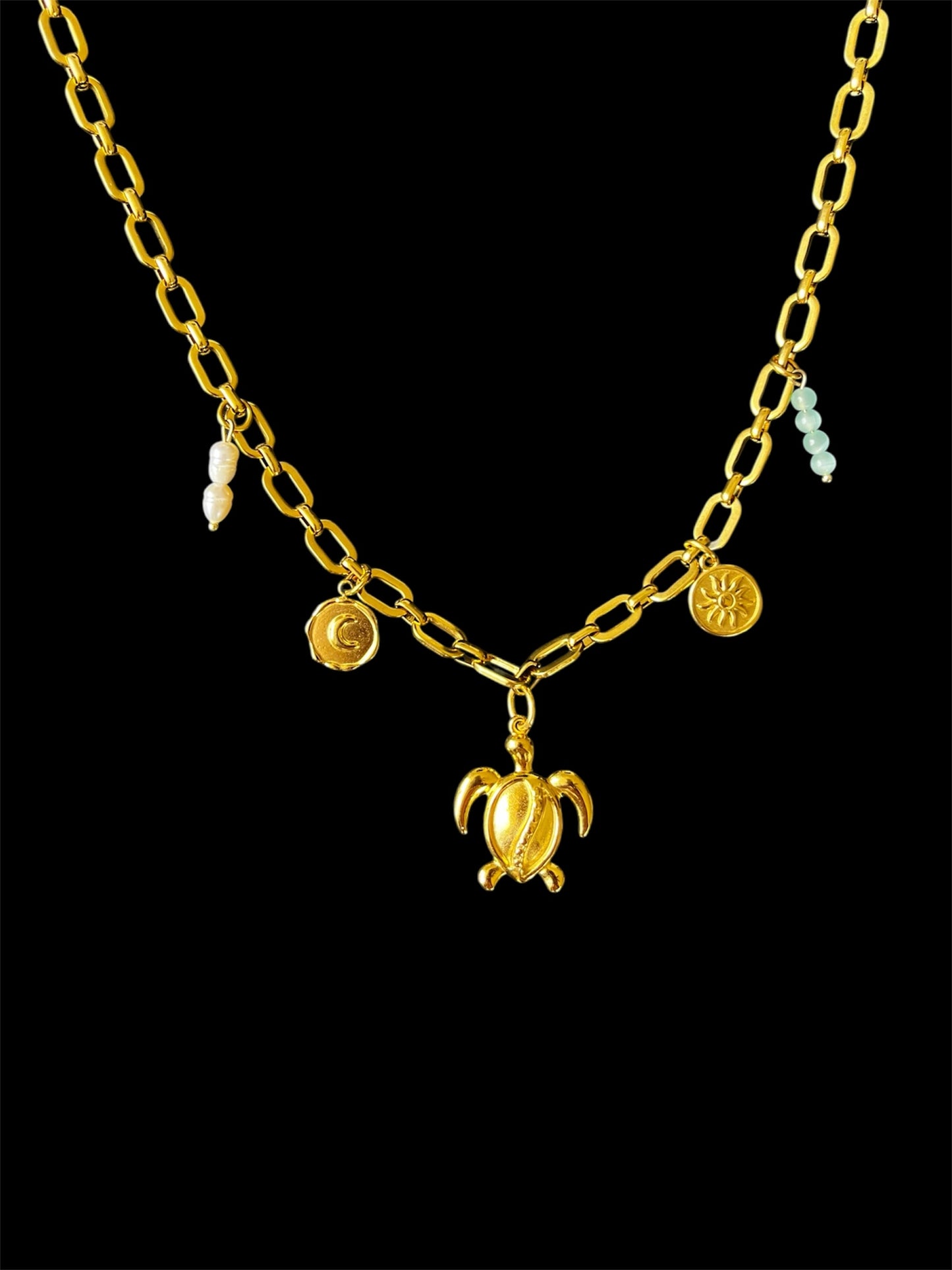 charm necklaces✨