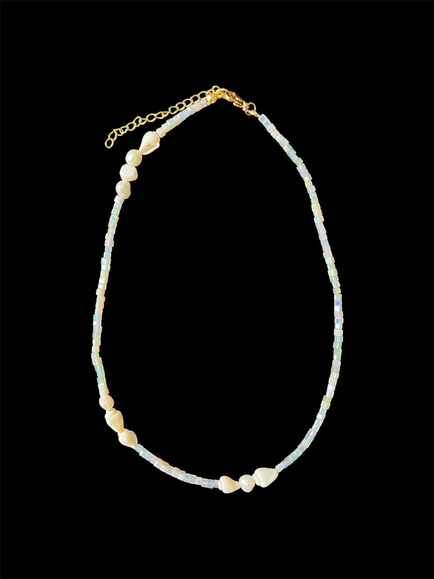 funky necklace✨