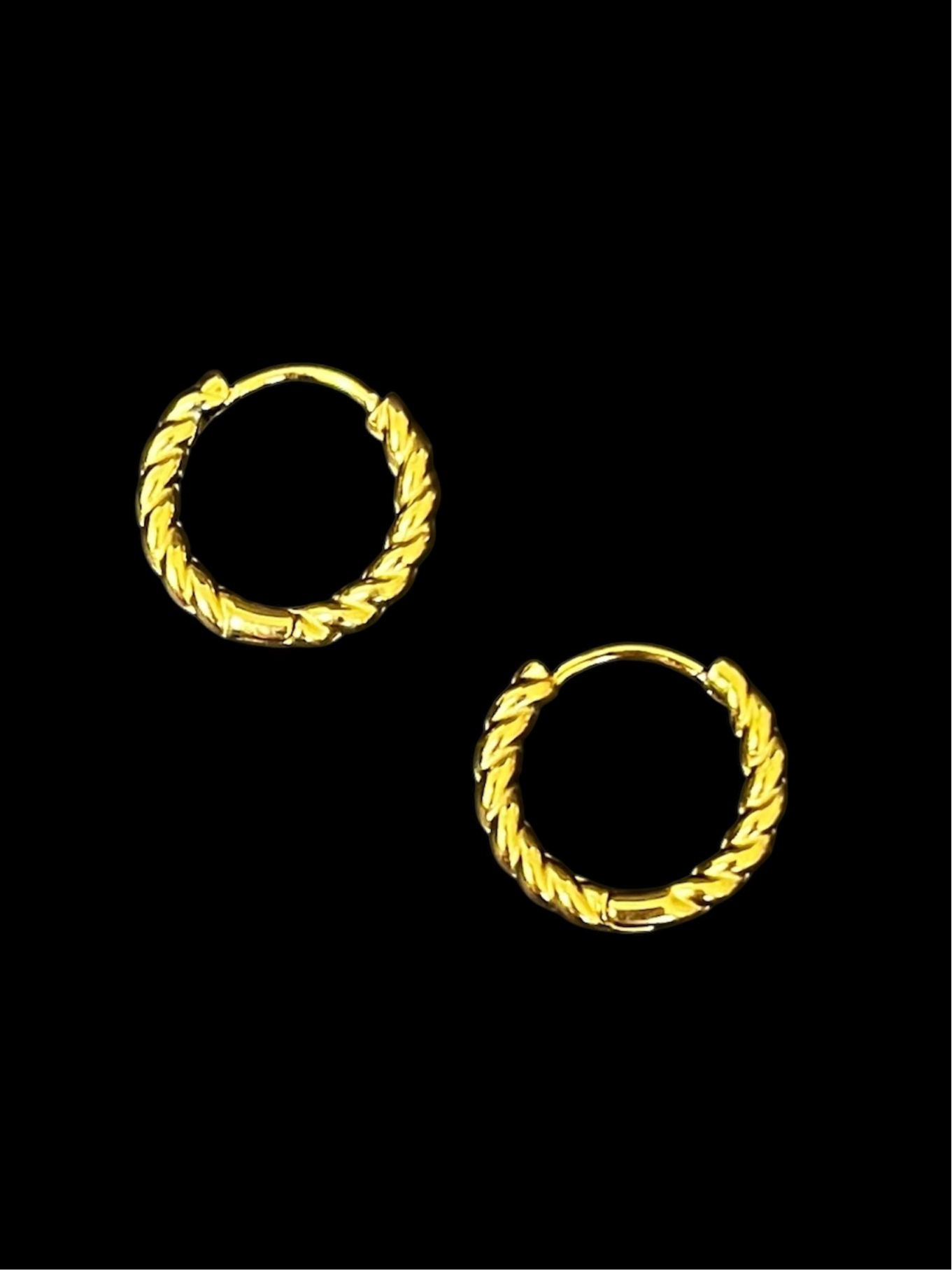 mini earrings✨